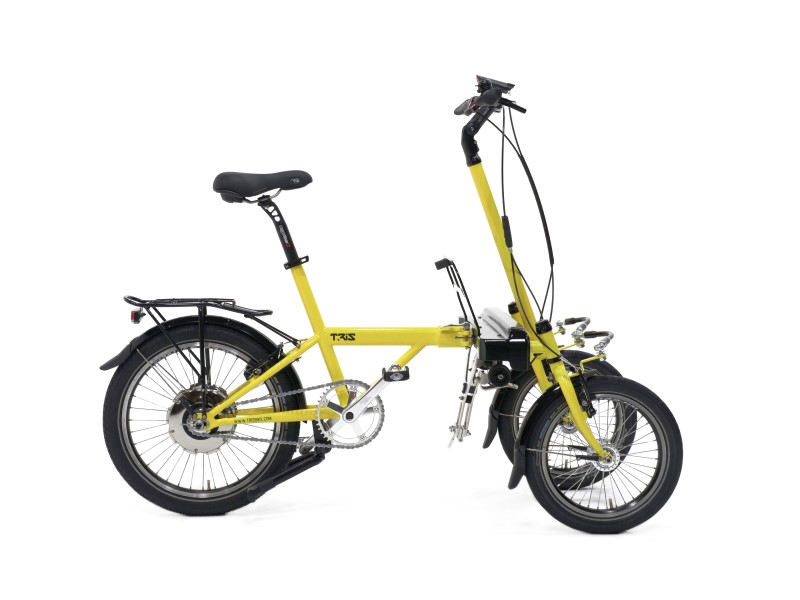 Folding bike with 3 tilting wheels for adults